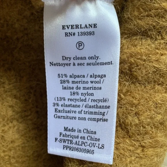 BNWT Everlane SuperFuzz Alpaca Oversized Crew - Picture 3 of 9